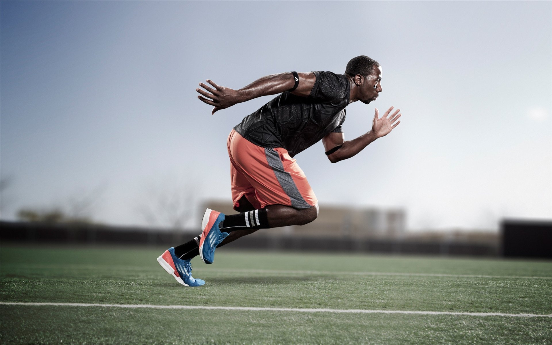 “2025世界运动会：东部新区徒步定向越野赛展现勇气与智慧”